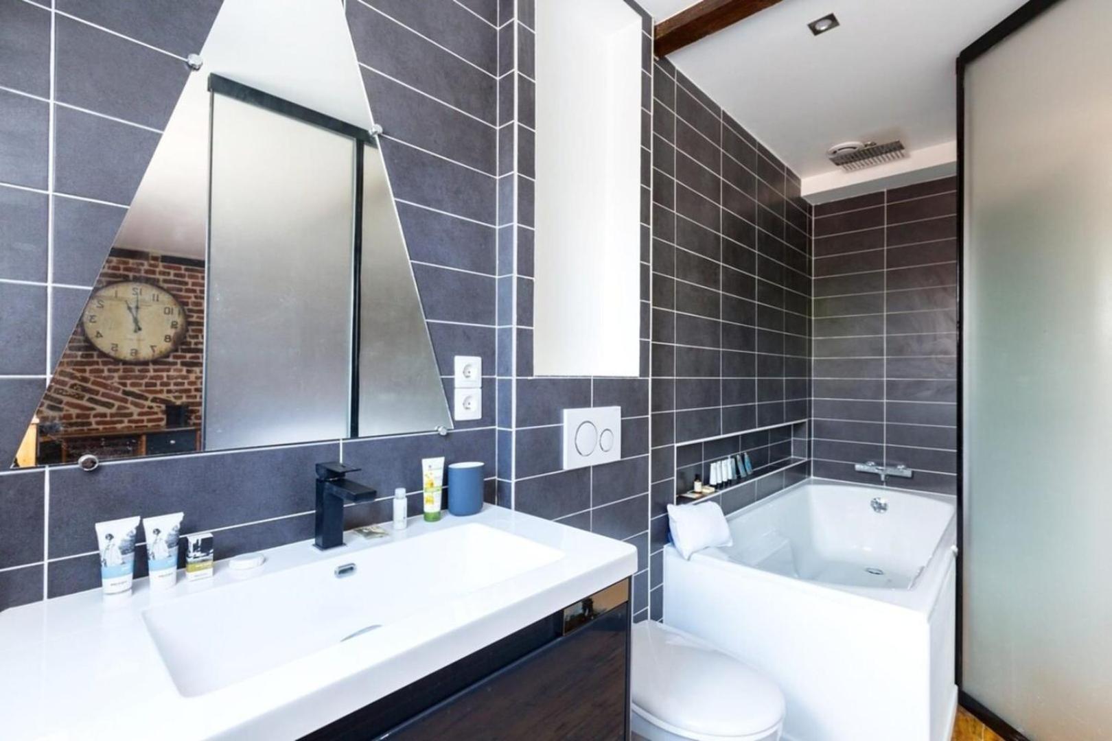 Apartamento Vieux Lille Triplex De 100 M2 Exterior foto